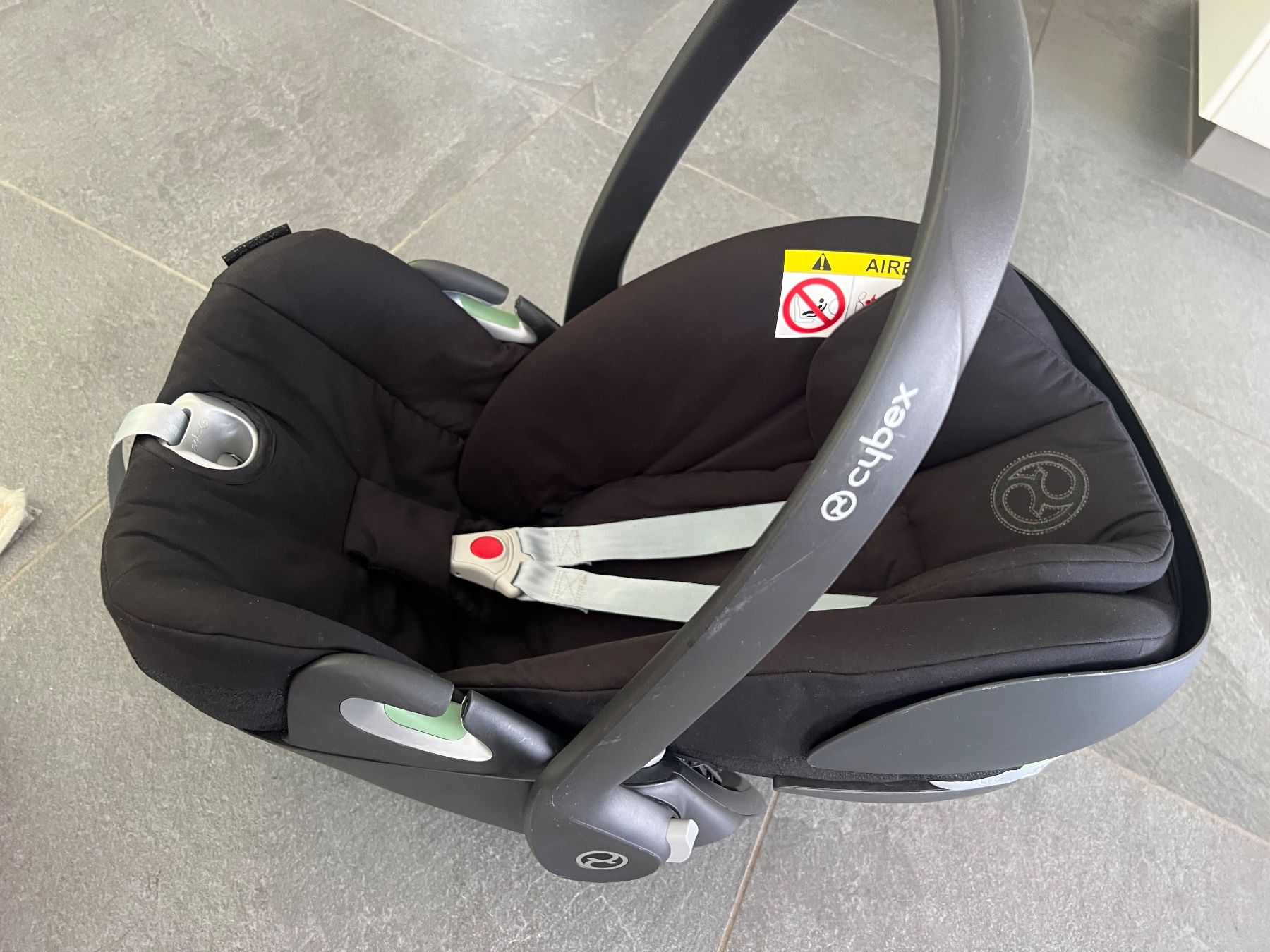 Cybex Auto-Kindersitze: Cloud T i-Size Babyschale – Gebraucht aus Zürich von iza_h59d 7