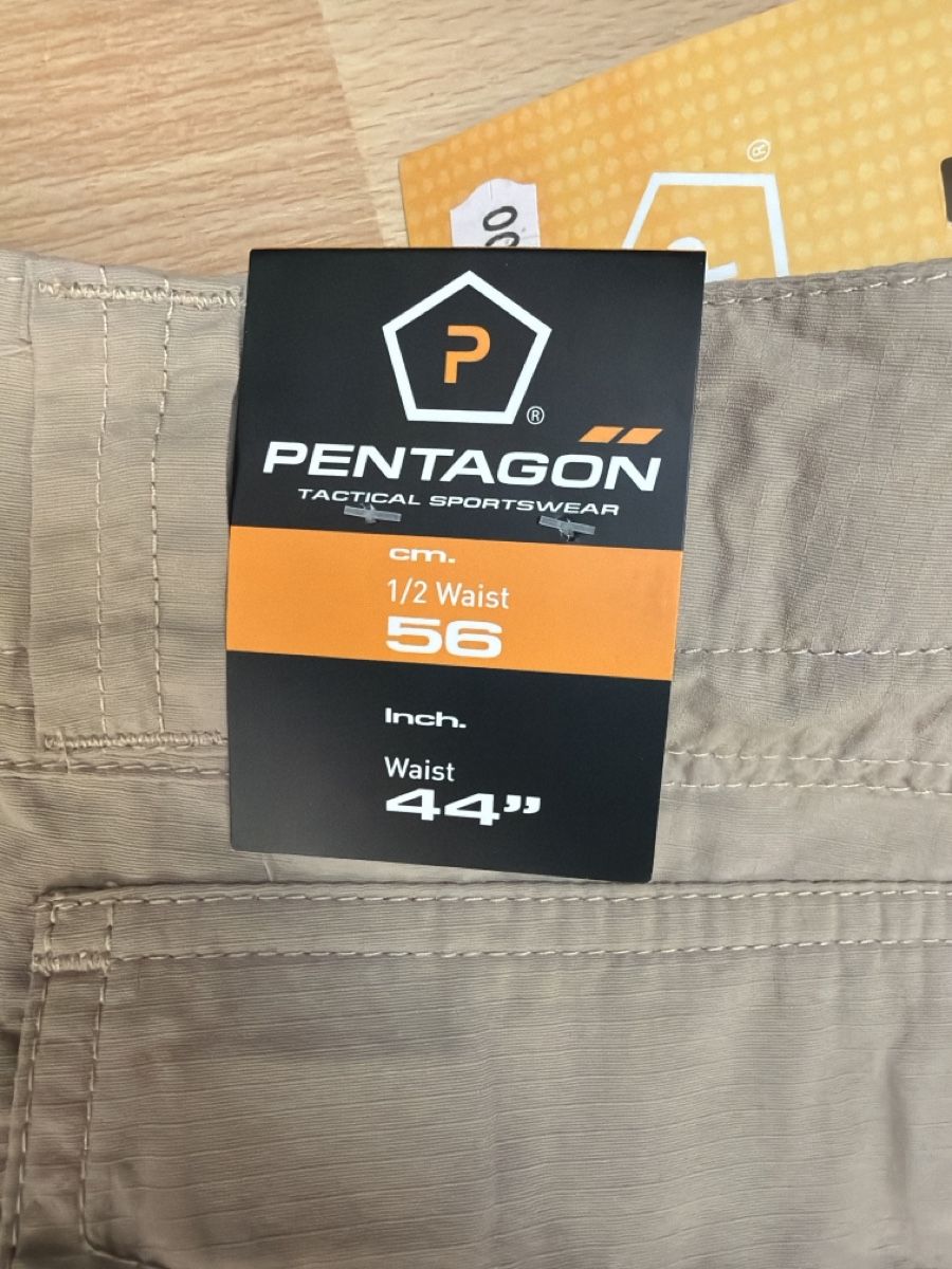 Pantaloni: PENTAGON Sommer Shorts, Gr. 56, neu – Nuovo (secondo la descrizione) da Thun venduto da BanjoDan 2