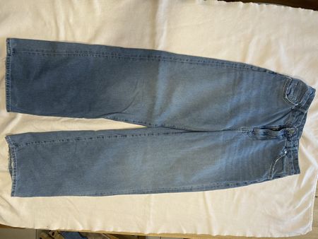 Très joli jeans Bershka Denim Taille 36
