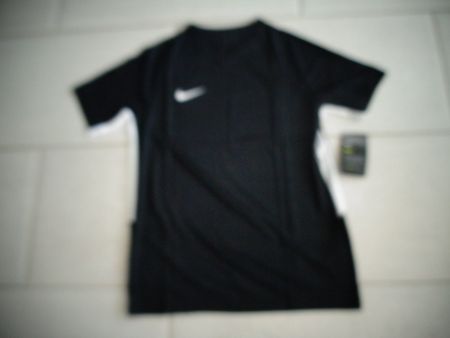 NIKE SPORT T-SHIRT GR.164 NEU