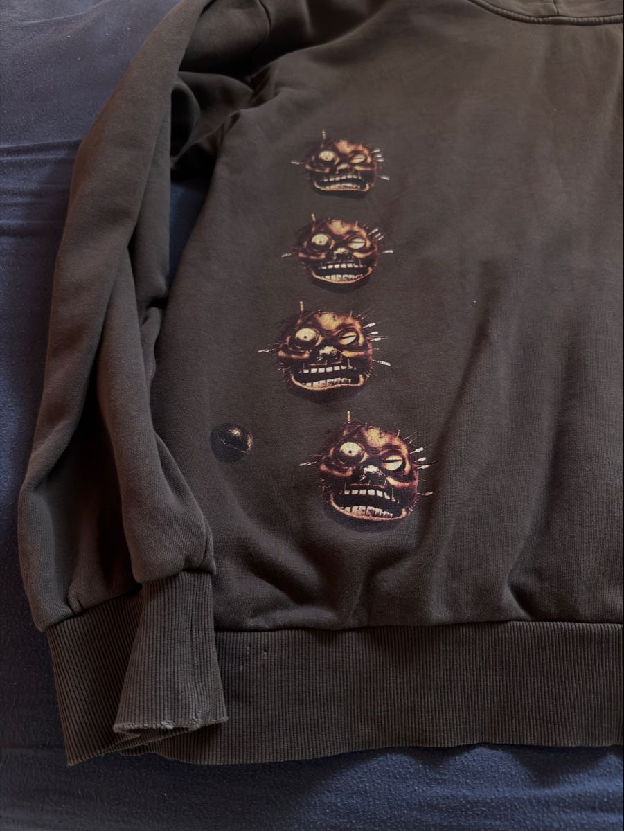 Maglioni & Felpe: Travis Scott Hoodie Utopia – Usato da Zizers venduto da y6nn7ck 1