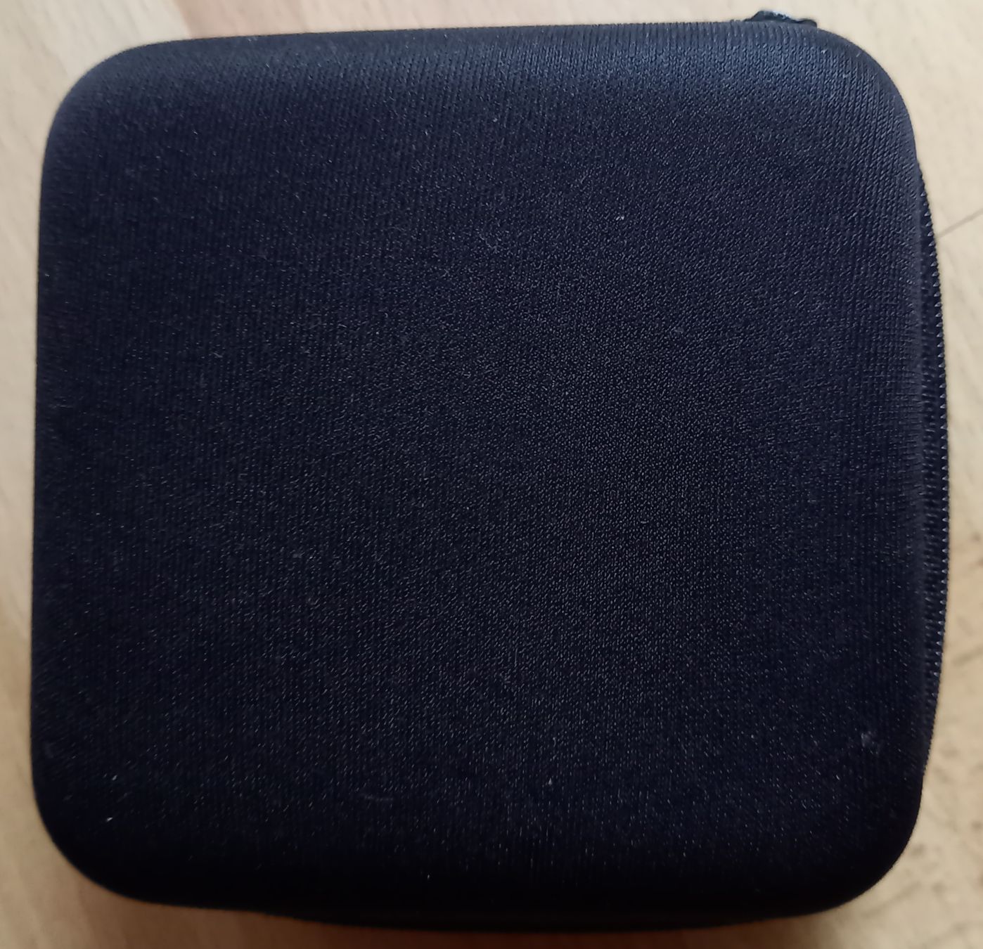 Uhrenboxen: Uhrenbox IZCI watch – Gebraucht aus Adliswil von cha_fq9f 8