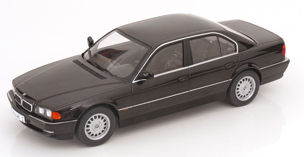 KK-Scale Modellautos: 1:18 BMW 740i E38 KK-Scale – Neu und originalverpackt aus Baar von Cai
