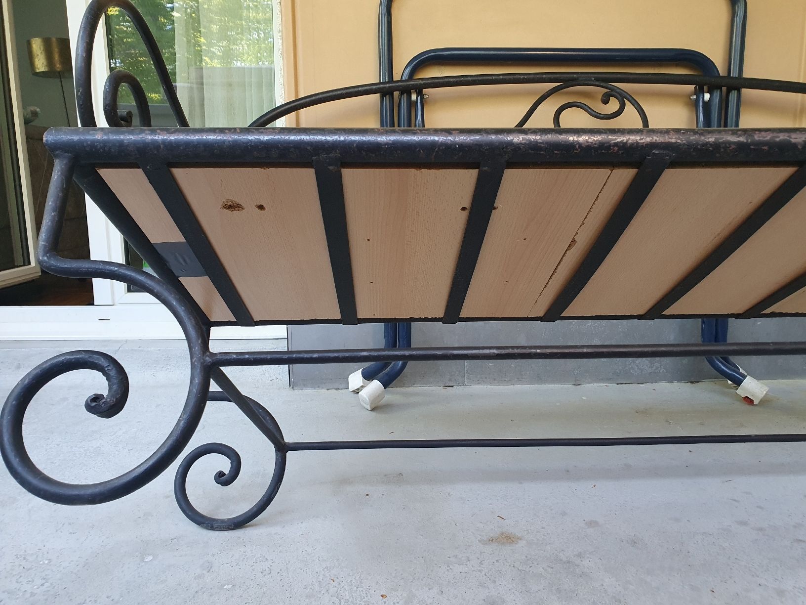 Panchine: Sitzbank aus Gusseisen – Usato da St. Gallen venduto da 1811123 4