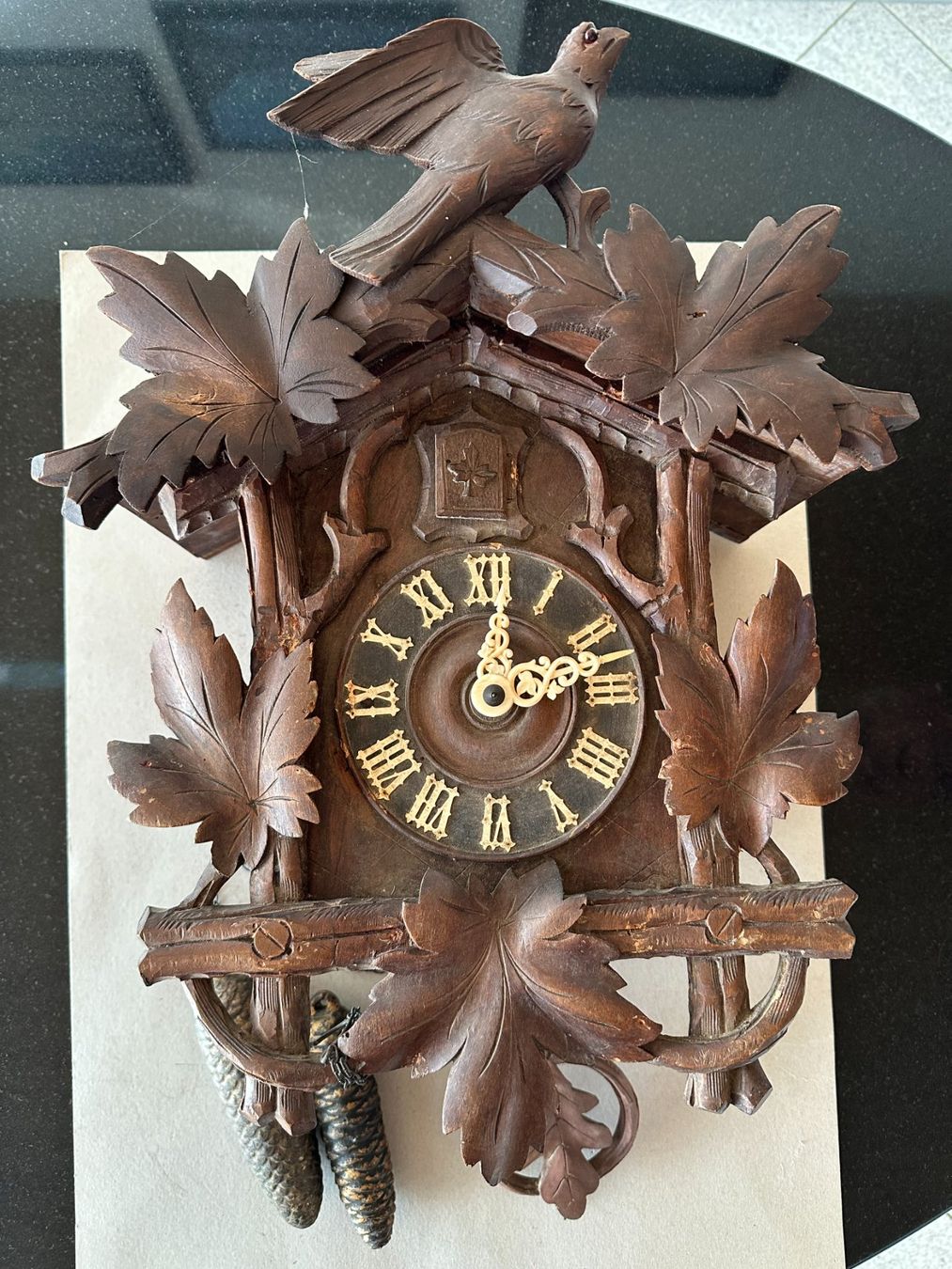 Orologi: Alte Kuckucksuhr – Usato da Mühlethal venduto da Buntfarbe