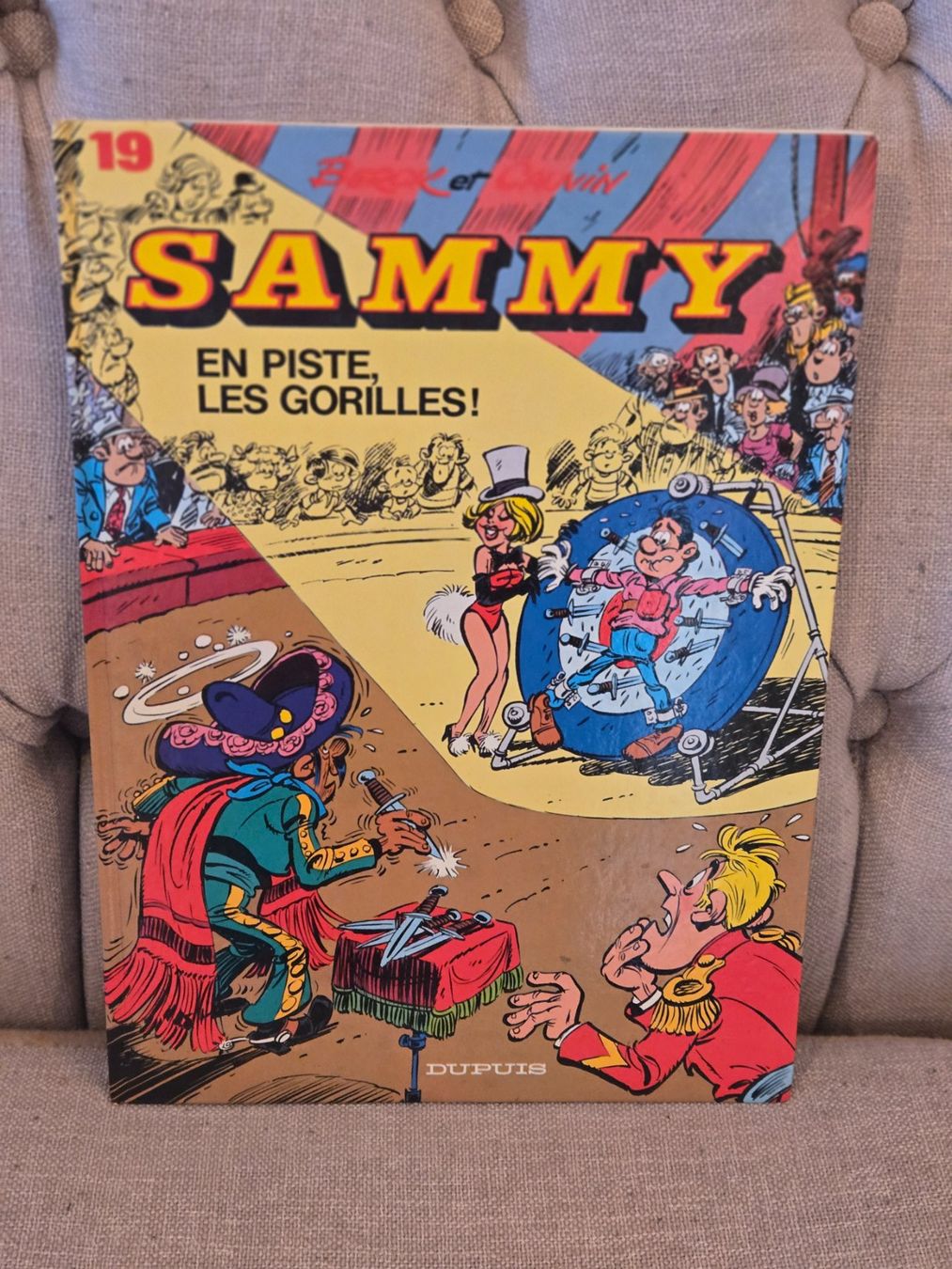 Comics: Sammy N°19 - En piste, les Gorilles - EO coté – Gebraucht aus Crémines von Blakedrake