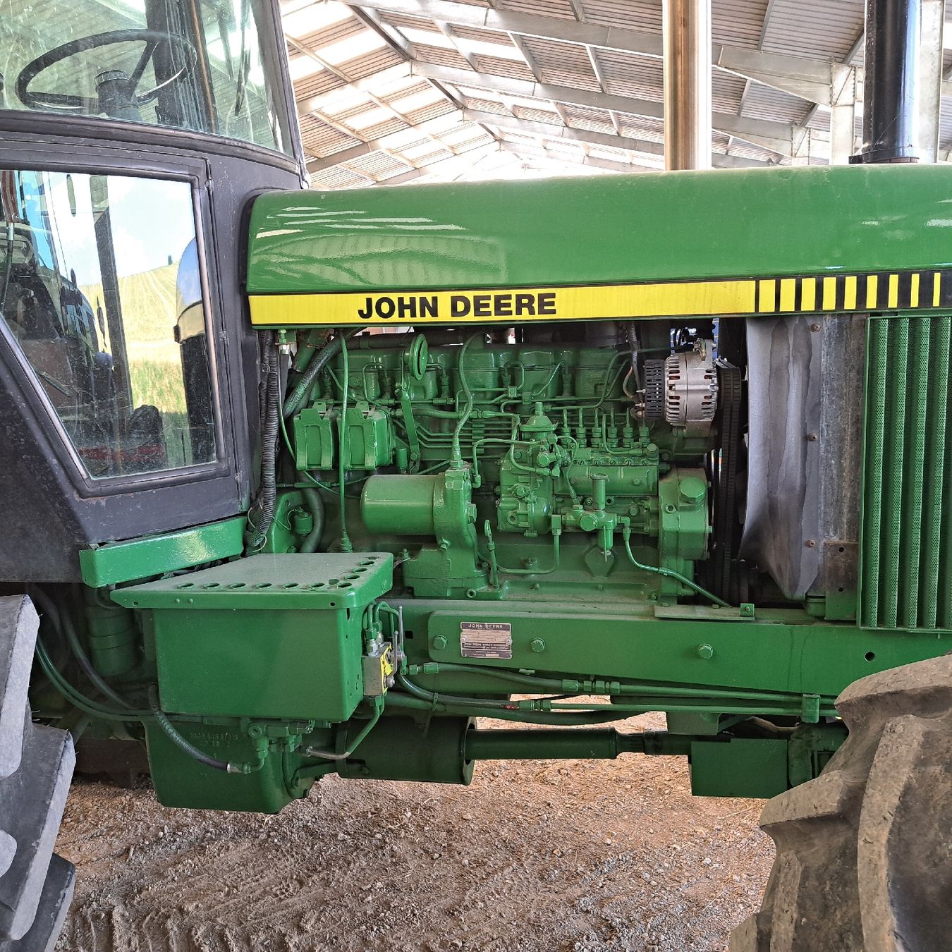 John Deere Tracteurs: John Deere 4240s  – D'occasion à Saulcy par m.w94 2