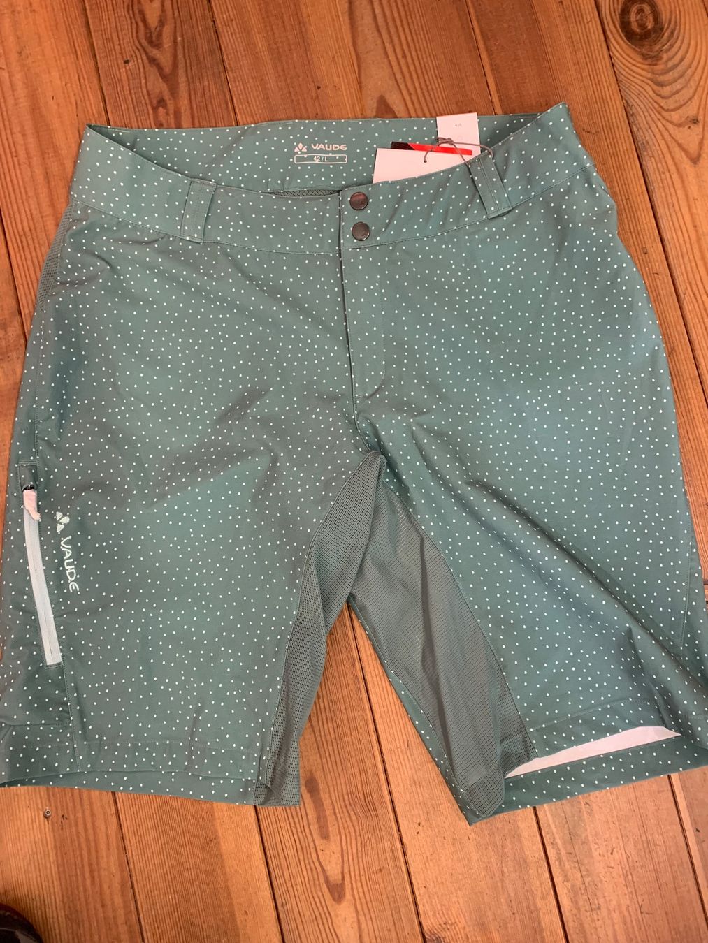 Vaude Pantaloni: Bikeshorts von Vaude Gr.42 – Nuovo e nell'imballaggio originale da Widen venduto da chilli2hot