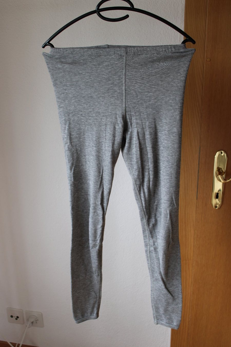 Leggings: Thermohose Rush grau – Usato da Hombrechtikon venduto da lehnerrr 2