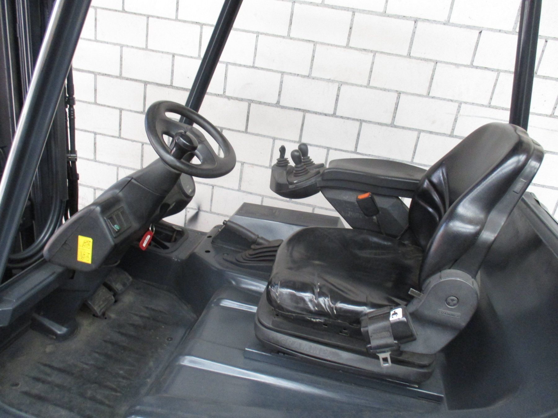 Linde Carrelli elevatori e a forche: STAPLER LINDE E25 ELEKTRO GABELSTAPLER 4,25m Hubhöhe – Usato da Seon venduto da zomahandel 4