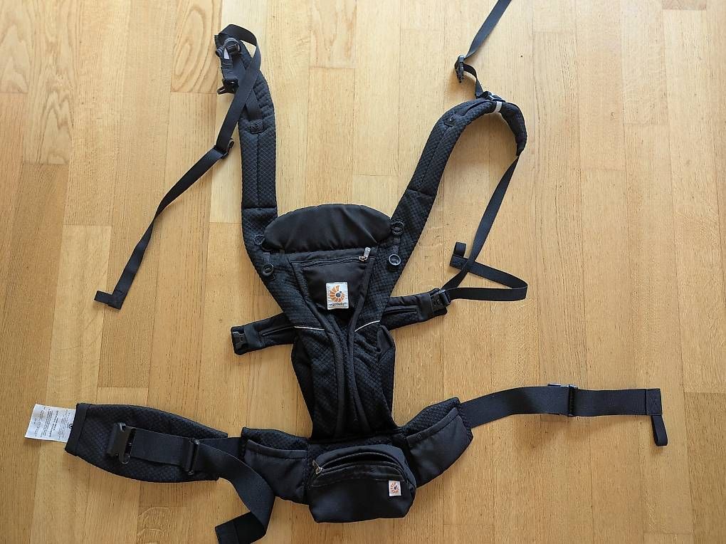 Marsupi portabebè: Ergobaby Schwarz Omnibreeze – Usato da Birsfelden venduto da eva_7k26