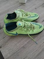 Fussballschuhe zu verkaufen