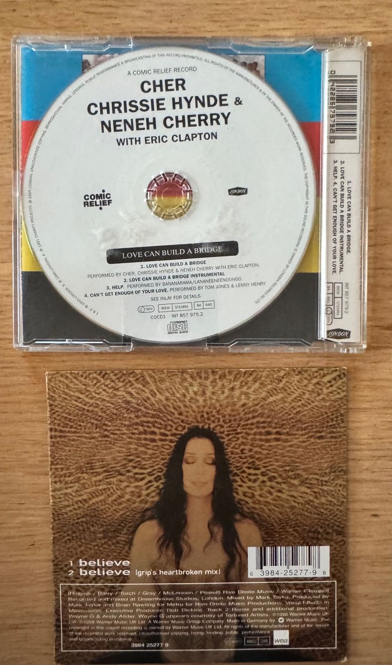 CDs: Cher – Gebraucht aus Lausanne von davzic 1