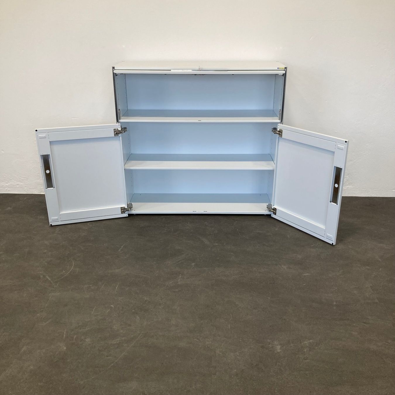 Cassettiere: Ergodata step modul 3er-Kombination 1200mm - Weiss – Usato da Schönenwerd venduto da mcofficeshop 1