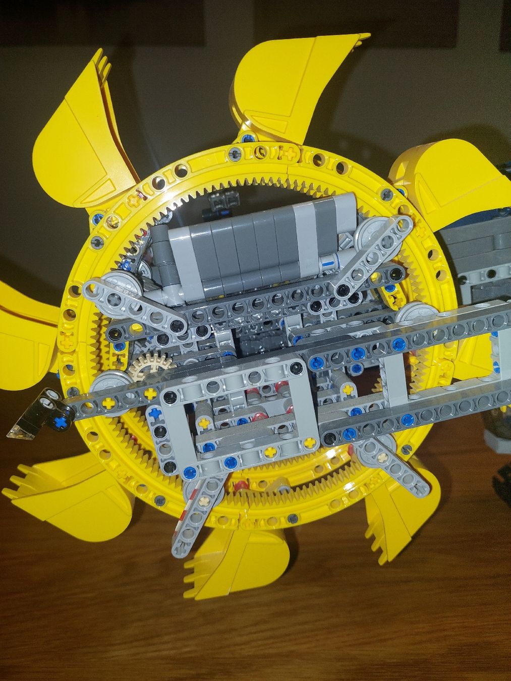 Lego Baukästen: Lego Technic 42055 Bucket Wheel Excavator  – Gebraucht aus Adliswil von kurin 3