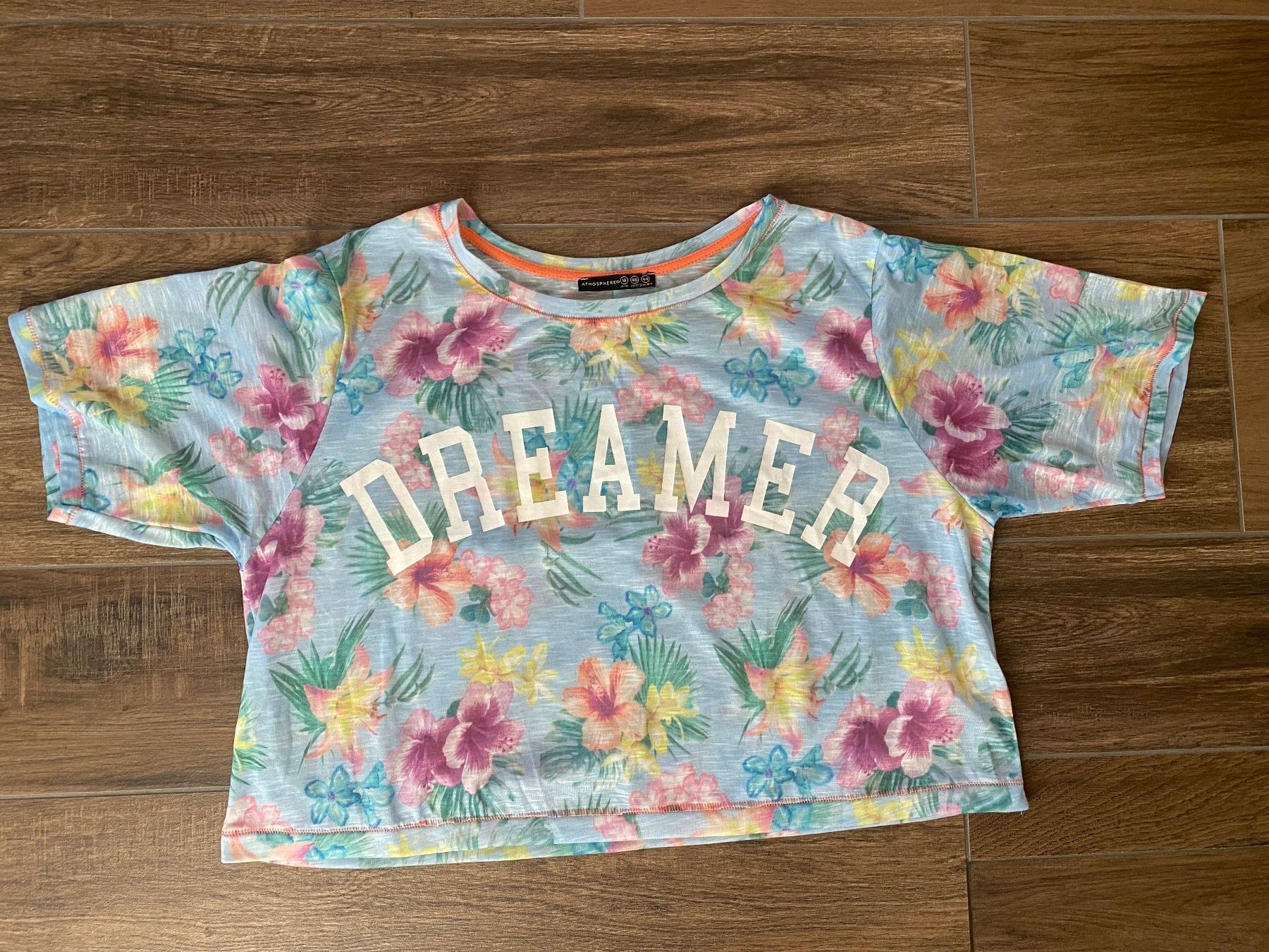 T-shirt: T-Shirt "Dreamer" mit Blumen Gr. 46 – Usato da Pratteln venduto da a23_j2gs