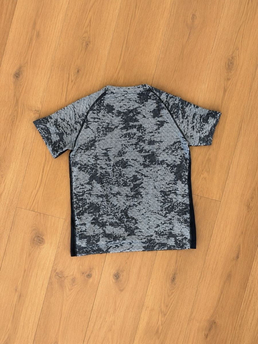 Nike T-shirt: Nike pro Dri-Fit t-shirt – Nuovo (secondo la descrizione) da Assens venduto da SireM 2