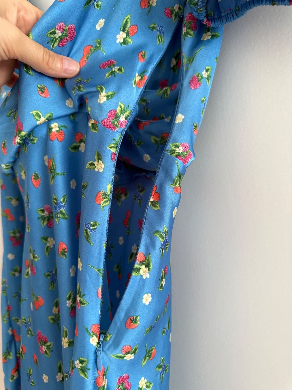 Zara Robes: ZARA Damenkleid Größe S – Elegant & Modern – D'occasion à Zollikerberg par Salemybest 2