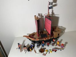 Playmobil Piratenschiff& Zubehör