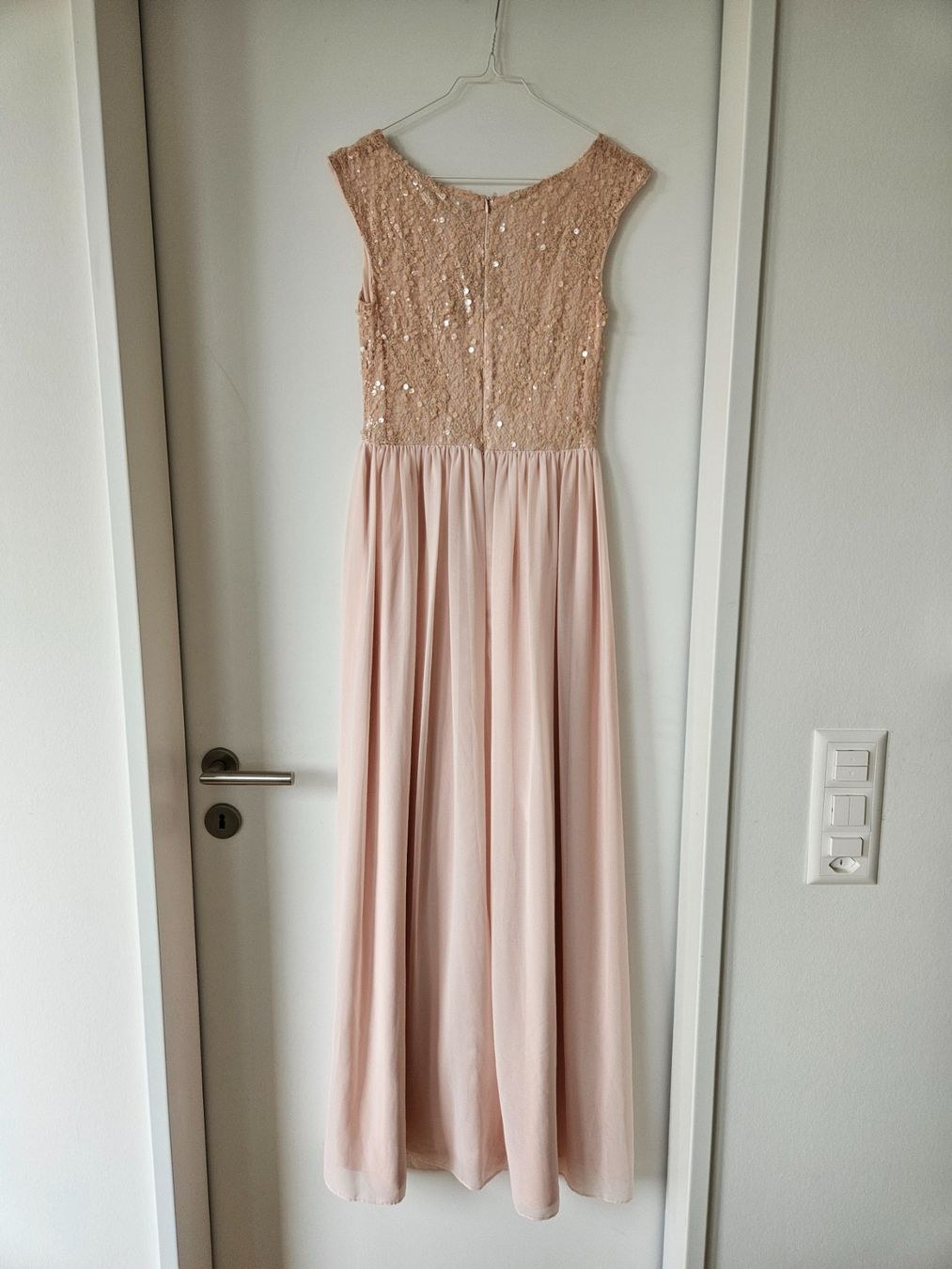 Vestiti: Abendkleid SWING (Gr 34) – Usato da Zürich venduto da Aleick 3