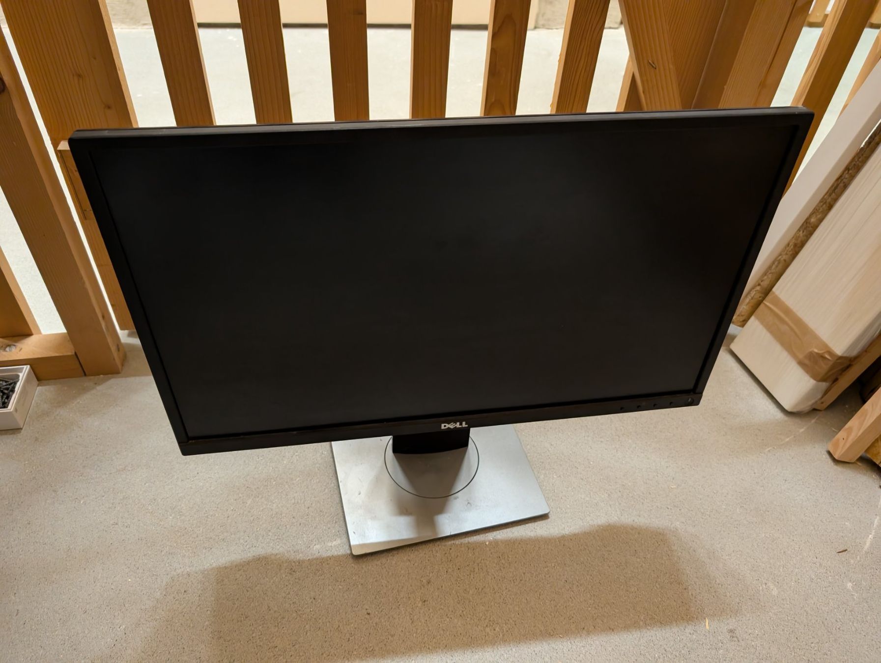 Dell Monitor: Monitor Dell p2317h 23 – Usato da Rüschlikon venduto da leksyk