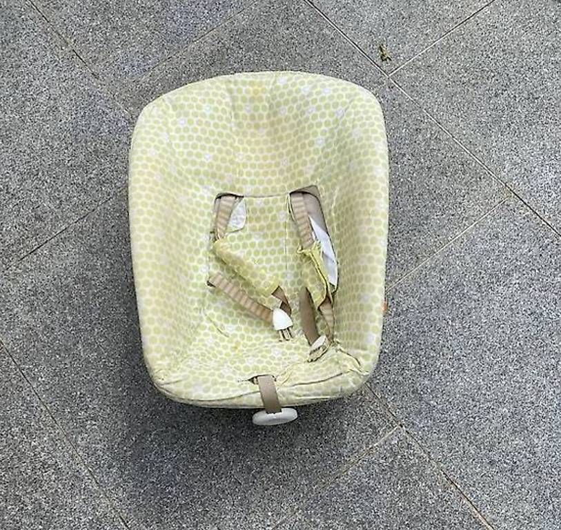 Hochstühle: Tripp Trapp Newborn Aufsatz  – Gebraucht aus Büsserach von JackieS. 1