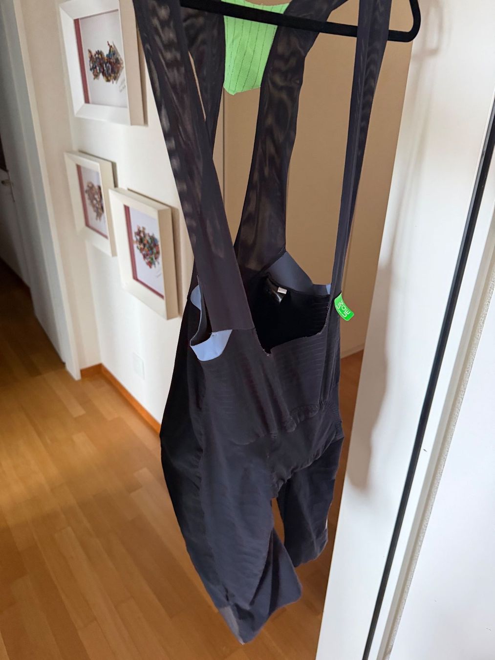 Pantalons: Q36.5 Unique Bib Herren Size L – D'occasion à Küsnacht ZH par gma_67jc 1