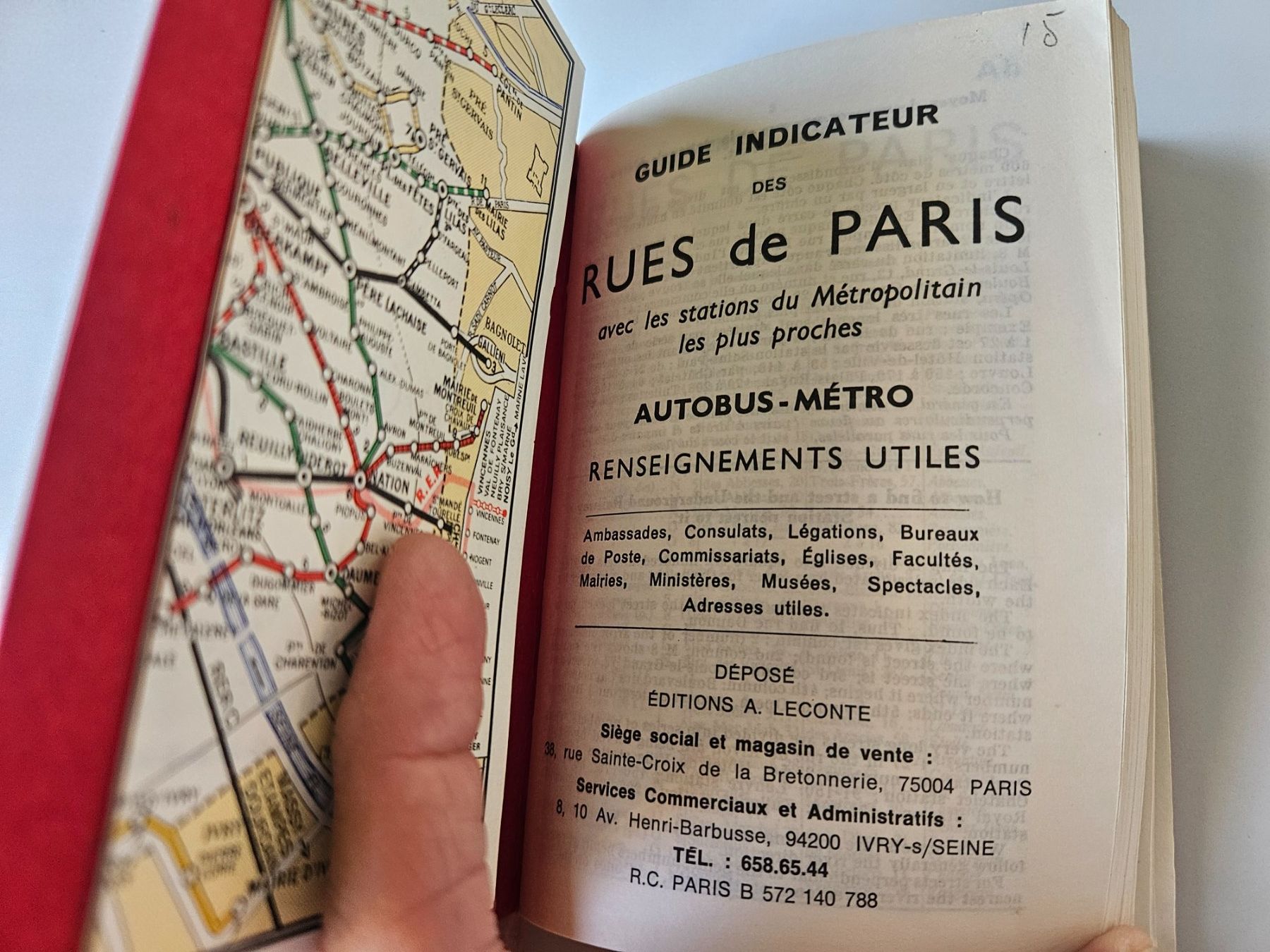 Libri: Plan commode de Paris, A. Leconte Editeur 1980 – Usato da Echandens venduto da annegug 1