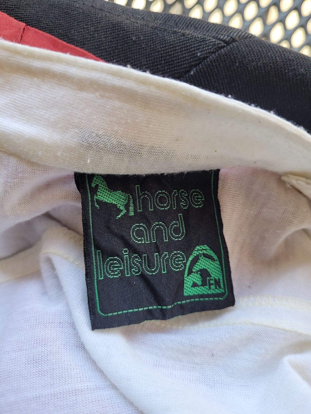 Giacche: Reitbekleidung Turnierjacket Grösse 38 mit rotem Innenfutter – Usato da Tegerfelden venduto da Tiggerfreund 6