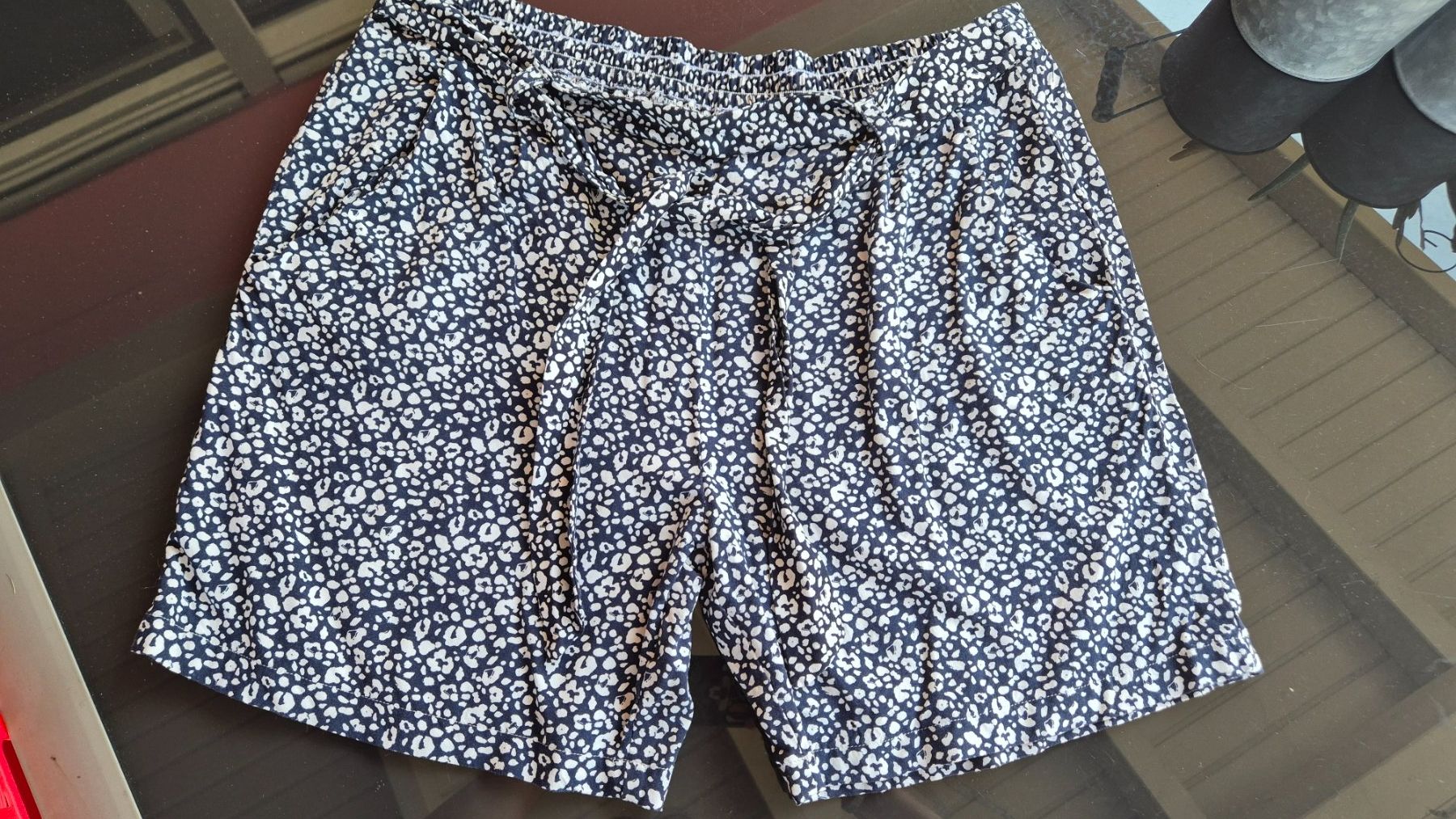 Pantalons: Pantaloncini – Neuf (Voir description) à Gordevio par RUBY104