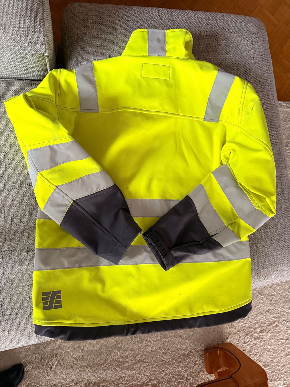 Vestes: Veste Softshell Snickers polaire – D'occasion à Bévilard par min_Bron 2