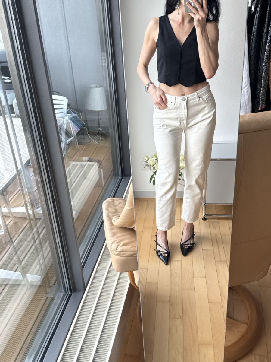 Jeans: Stylish Manor  Off-White Denim Jeans - Size 36, Spring! – Usato da Biel/Bienne venduto da TanyaM02 4