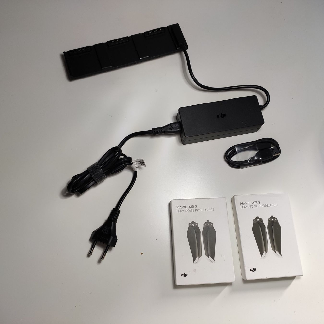 DJI Modellismo RC: DJI MAVIC AIR 2 / 2S Zubehör (Top/Original!) – Nuovo (secondo la descrizione) da Zürich venduto da Biedermann23