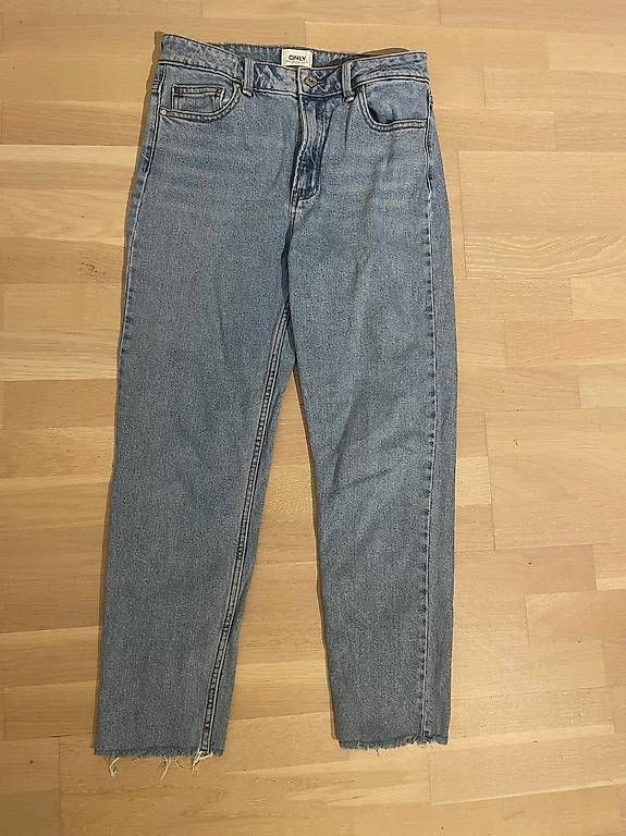 Only Jeans: Only Jeans – Nuovo (secondo la descrizione) da Schüpfen venduto da ani_gj8r