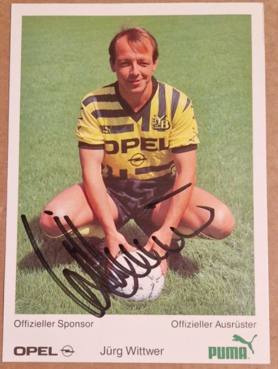 Autografi: Jürg Wittwer - handsignierte - YB Session 88/89 – Usato da Menziken venduto da Autogramme