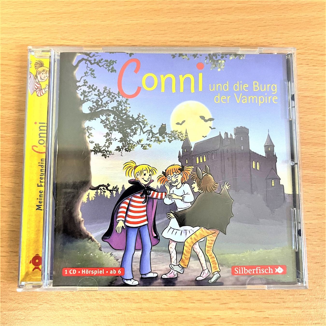 CD: CD - Conni und die Burg der Vampire – Usato da Amlikon-Bissegg venduto da allerlei-versand