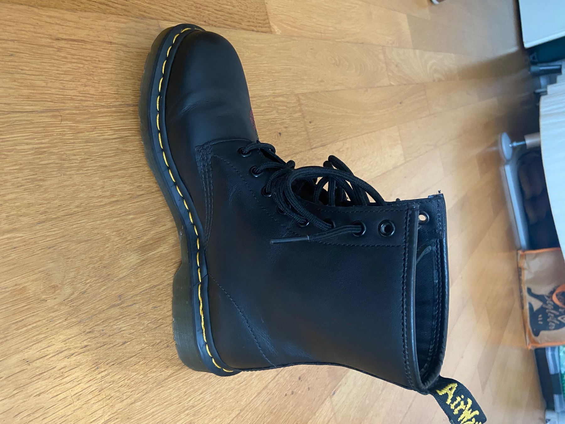 Dr. Martens Damenschuhe: Dr Martens 1460 Vonda Damenstiefelette – Gebraucht aus Zürich von jul_mx8k 1