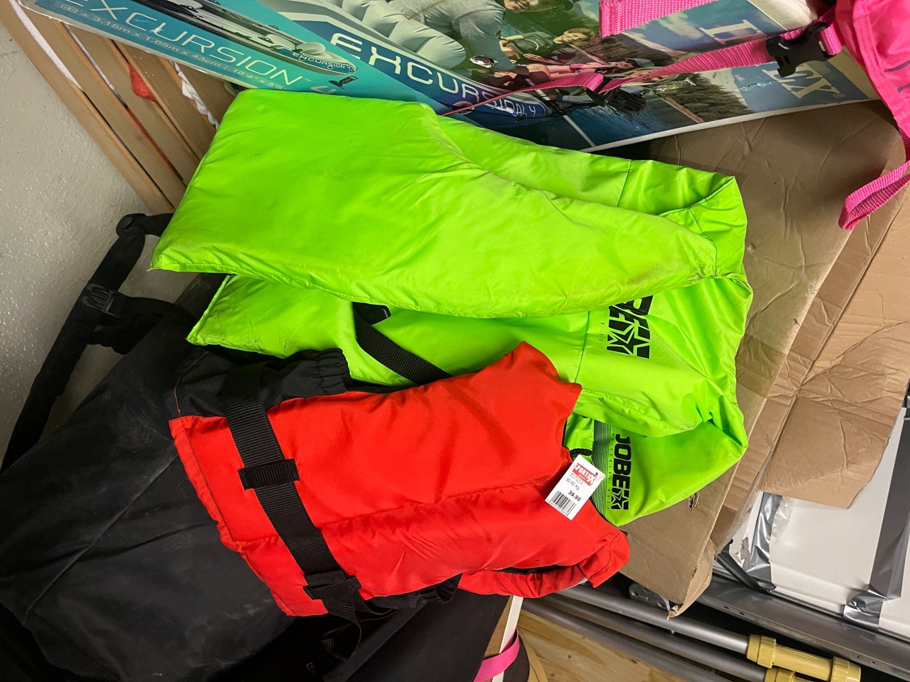 Barche: Schlauchboot Intex Exursion 4 Personen Schwimm Westen – Usato da Sursee venduto da cb-marcos 2