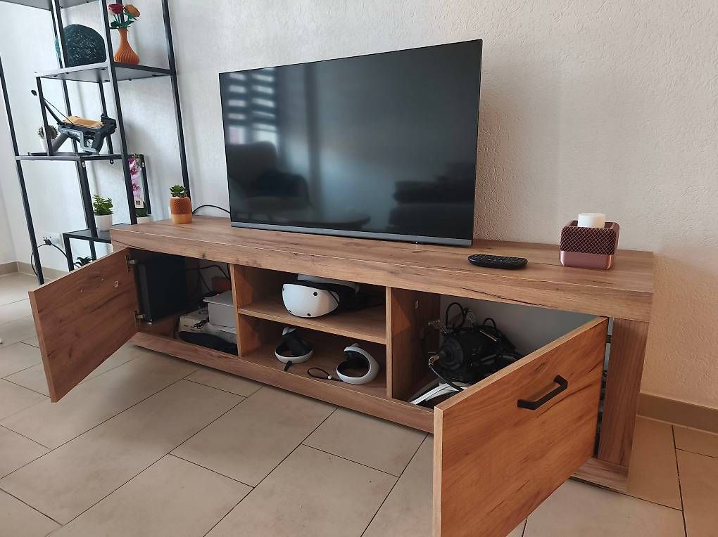 Mobili TV: meuble télé (TV) – Usato da Avenches venduto da red_2vvg 1