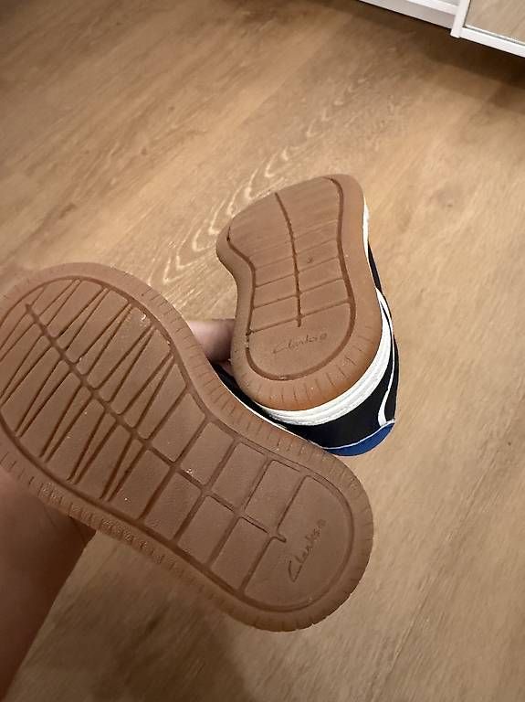 Clarks Scarpe da uomo: Clark's Leder Sneaker, Grösse 20.5 – Usato da Bäch SZ venduto da Blansz 1