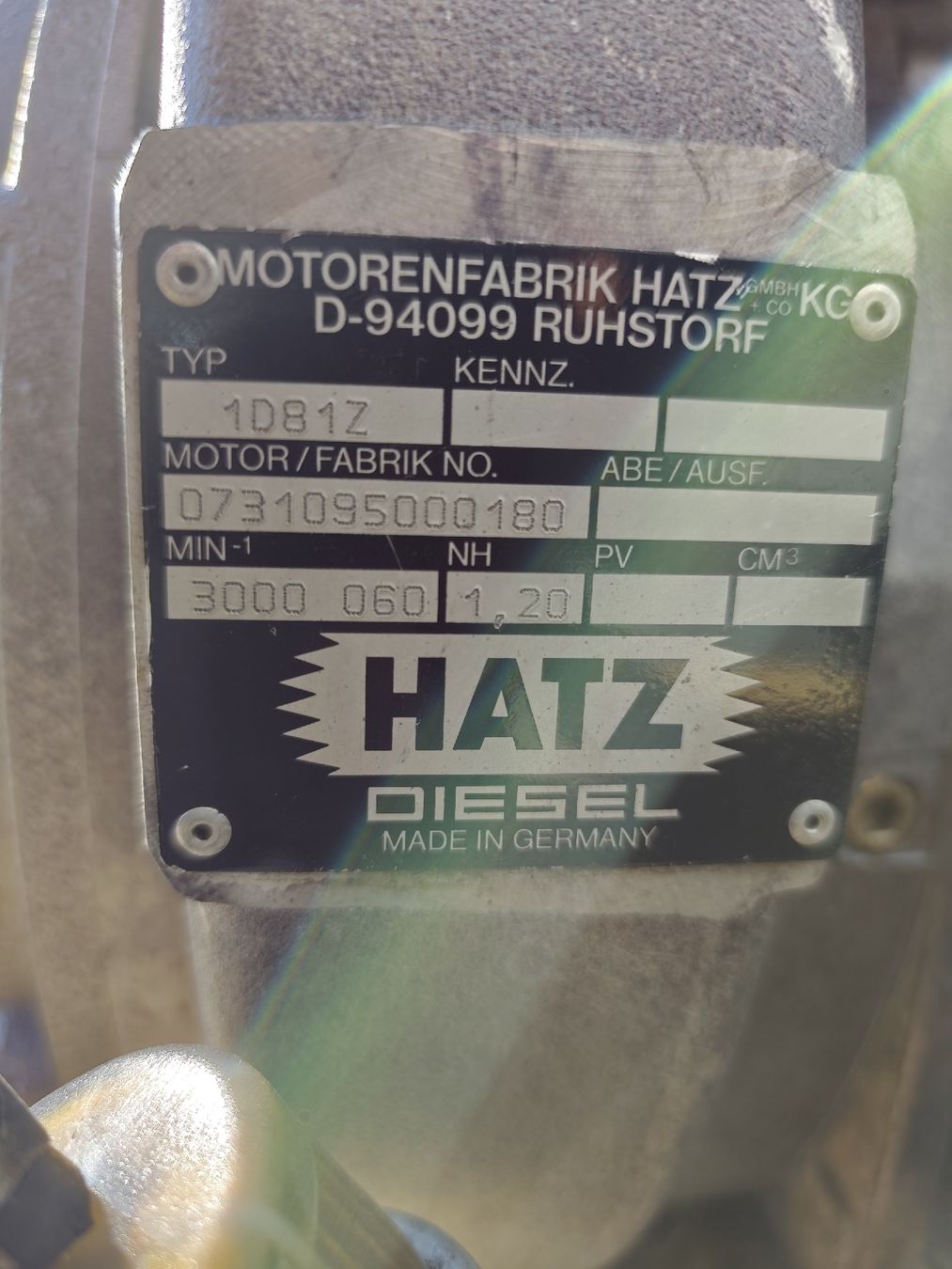 Hatz  Motori: Hatz 1D81Z – Usato da Bassecourt venduto da Jumat 5