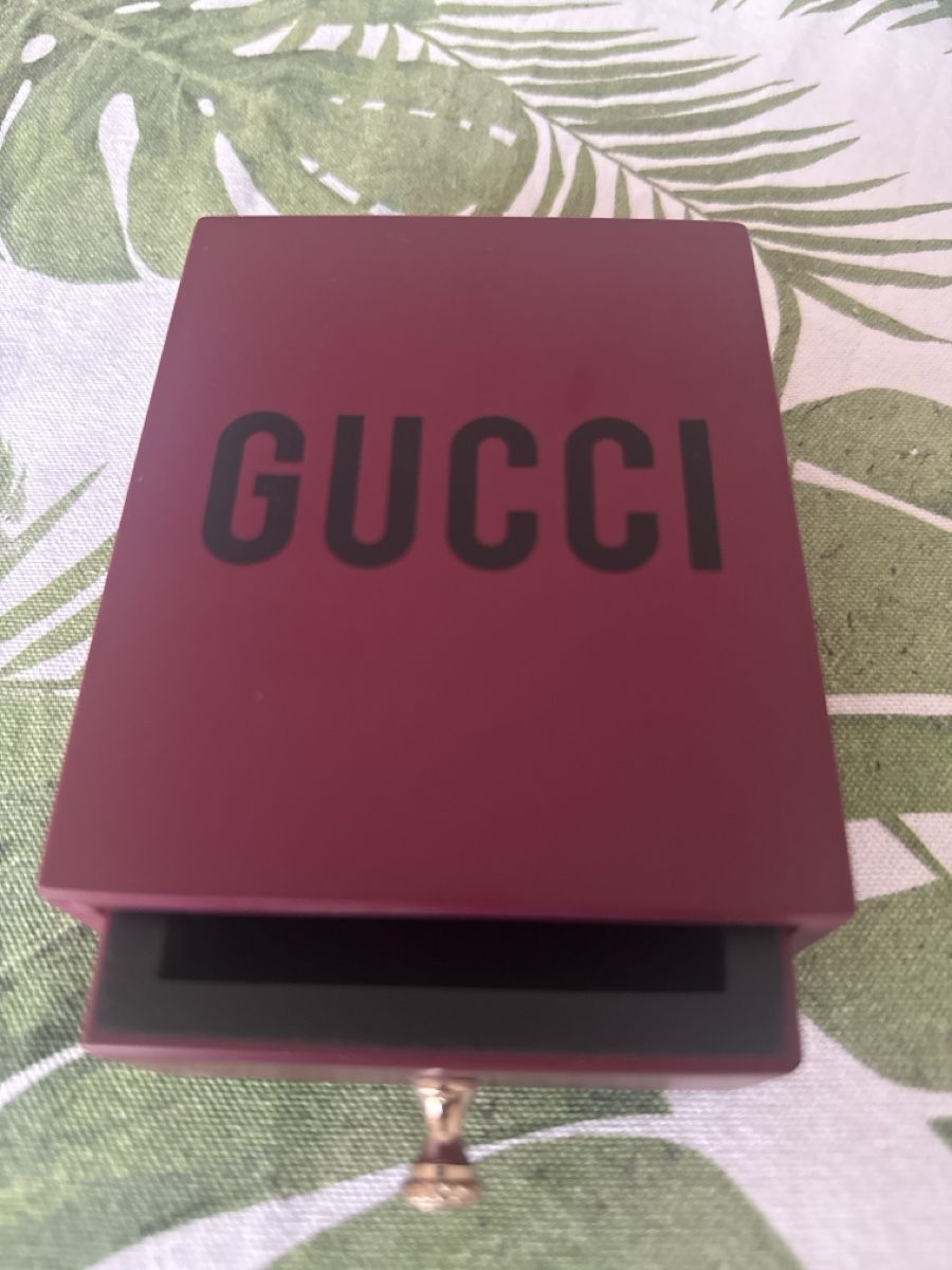 Gucci Altro in Decorazioni & Accessori: Gucci Schatulle Bordeauxrot mit Samt Einsatzt gut – Usato da Oberengstringen venduto da genita2279 3