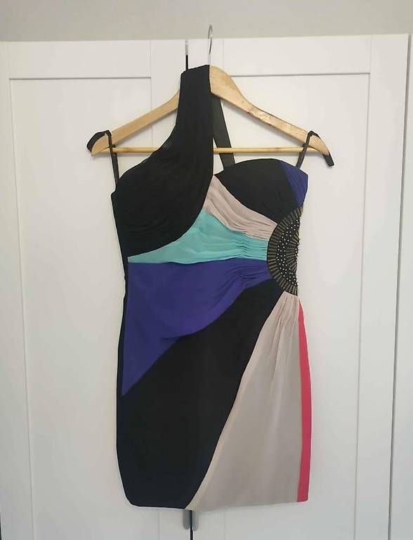 Vestiti: Cocktailkleid  – Usato da St. Gallen venduto da sie_fz2d