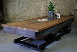 XXL Couchtisch aus altem Minen Wagen / Lore, Minenlore
