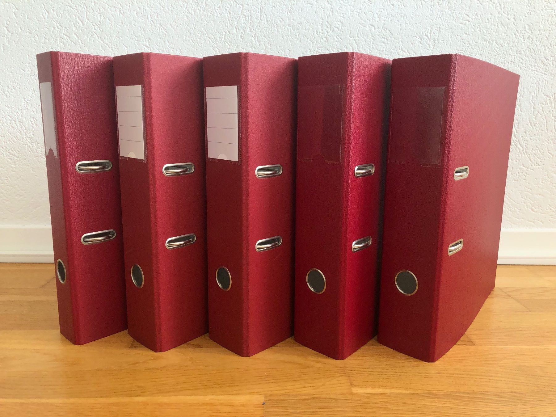 Ordner: Ordner - rot – Gebraucht aus Zollikofen von DelNero