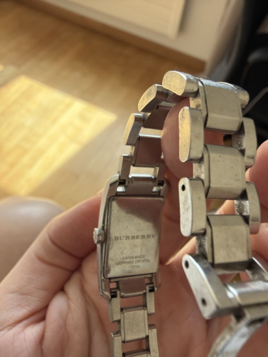 Burberry Orologi: Burberry tank watch – Usato da Zürich venduto da lanz28 2