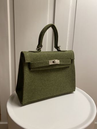 Wunderschöne Tasche aus Filz