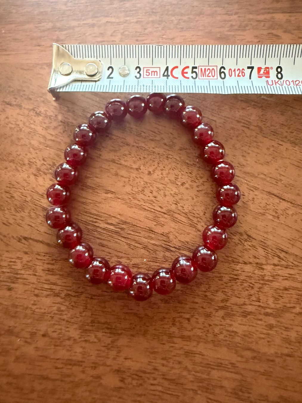 Bracciali & Braccialetti: Rote Perlen Armband, dehnbar (one Size) – Nuovo (secondo la descrizione) da Gams venduto da Mariawicca 2
