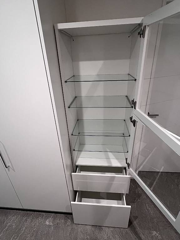 Vitrinen: Ikea Besta Vitrine mit Beleuchtung – Gebraucht aus Wiesendangen von ReneKe01 2