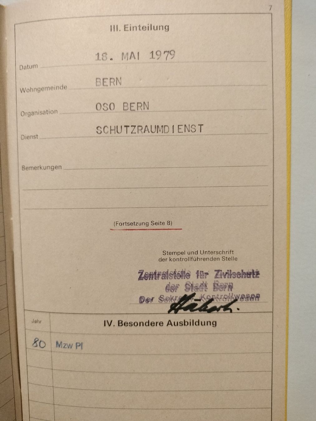 Libri: Altes Zivilschutz Büchlein von 1979 – Usato da Schwanden Sigrisw venduto da cadieux71 2